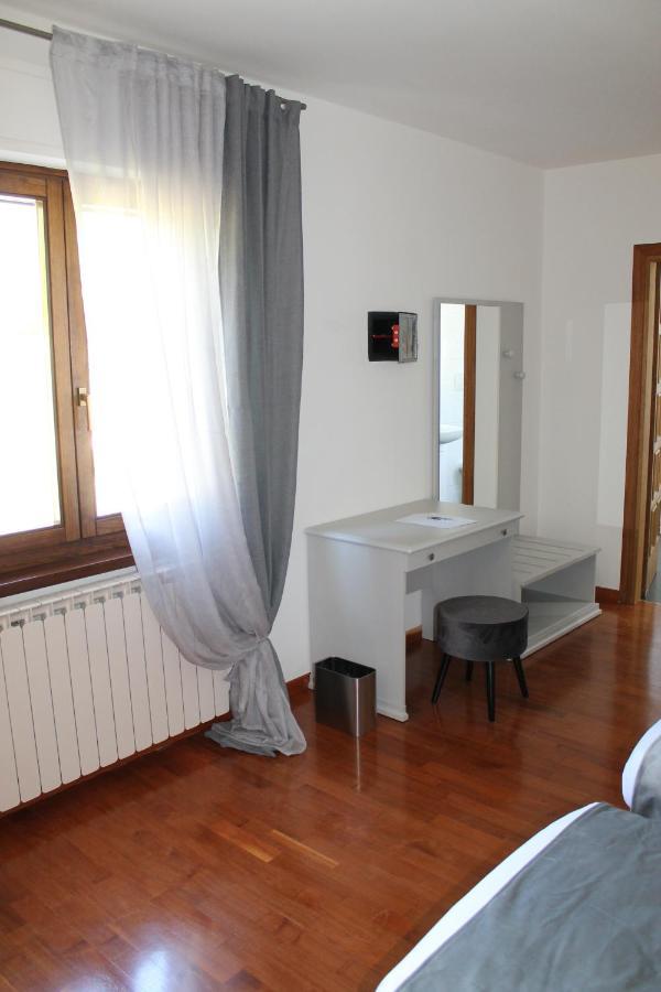 B&B La Casa Di Sirio Norcia Luaran gambar